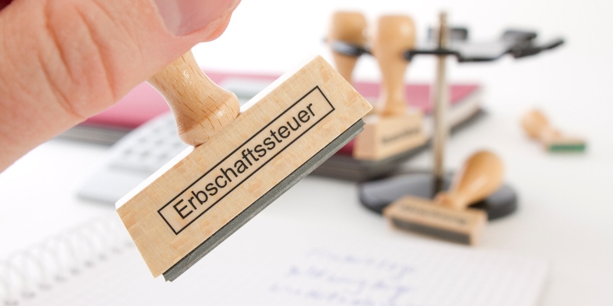 Stempel mit Aufschrift Erbschaftssteuer